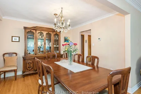 33 Clair Road, ON M3N 1A7