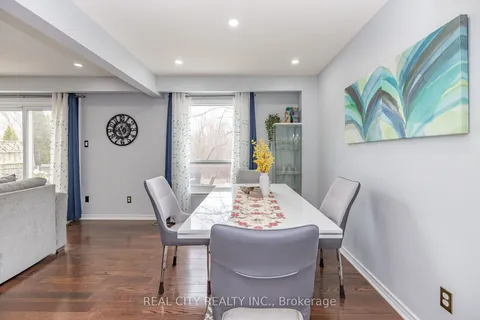 70 Majestic Crescent, ON L6S 3N2