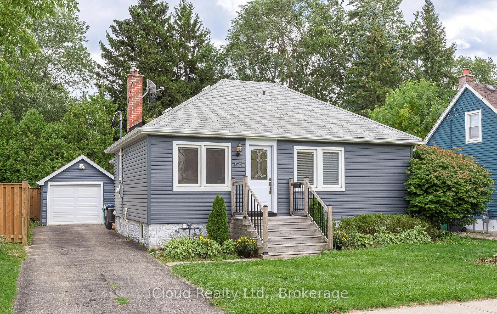 45 Archibald Street, ON L6X 1M3