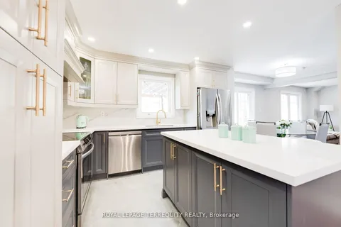 4242 Petersburg Crescent, ON L4Z 2T3