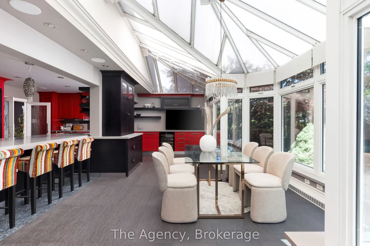 262 Mary Street, ON L6K 3V4