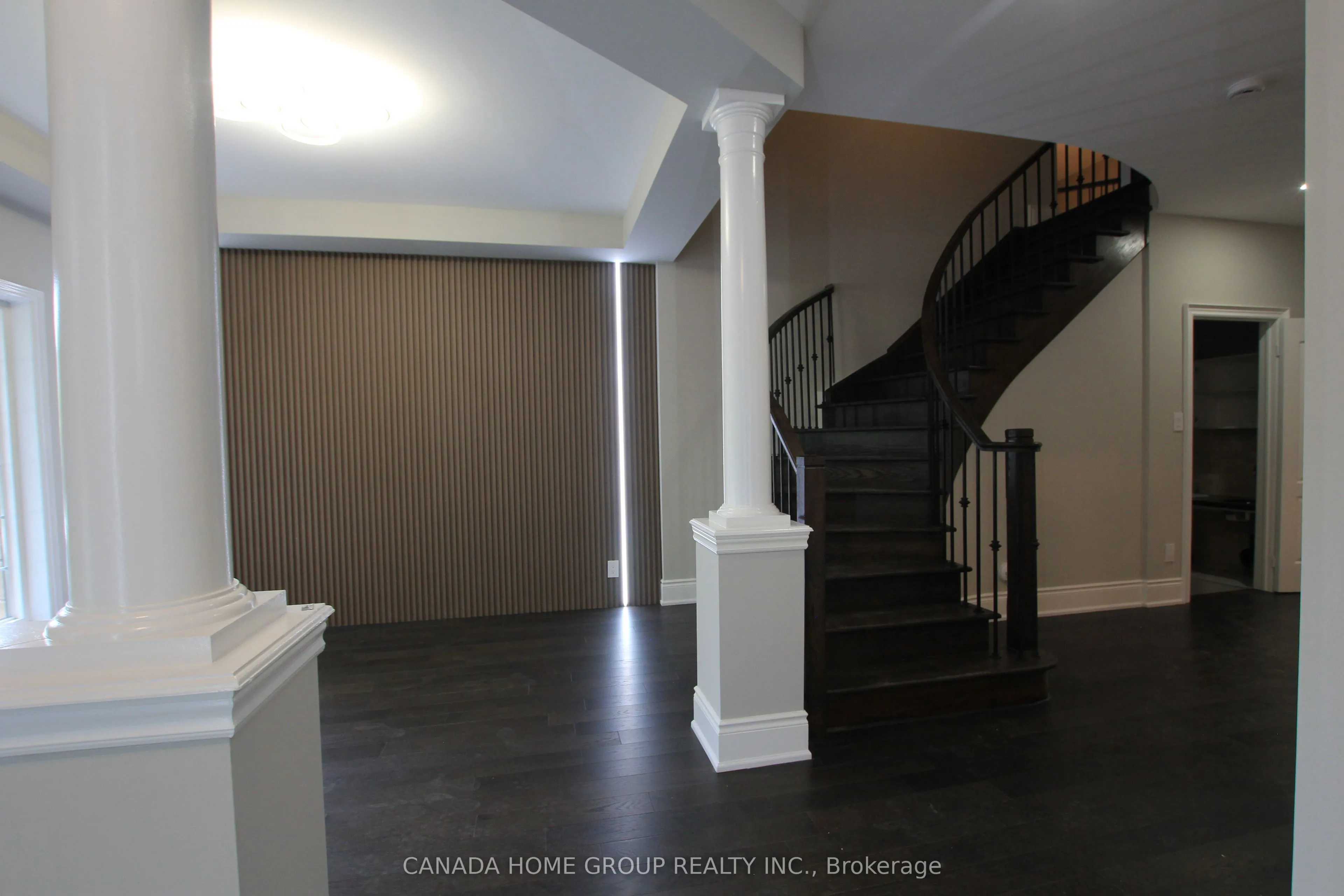 129 Creek Path Avenue, ON L6L 8T3