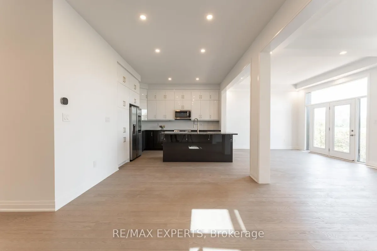 3299 harasym Trail, ON L6H 3S1