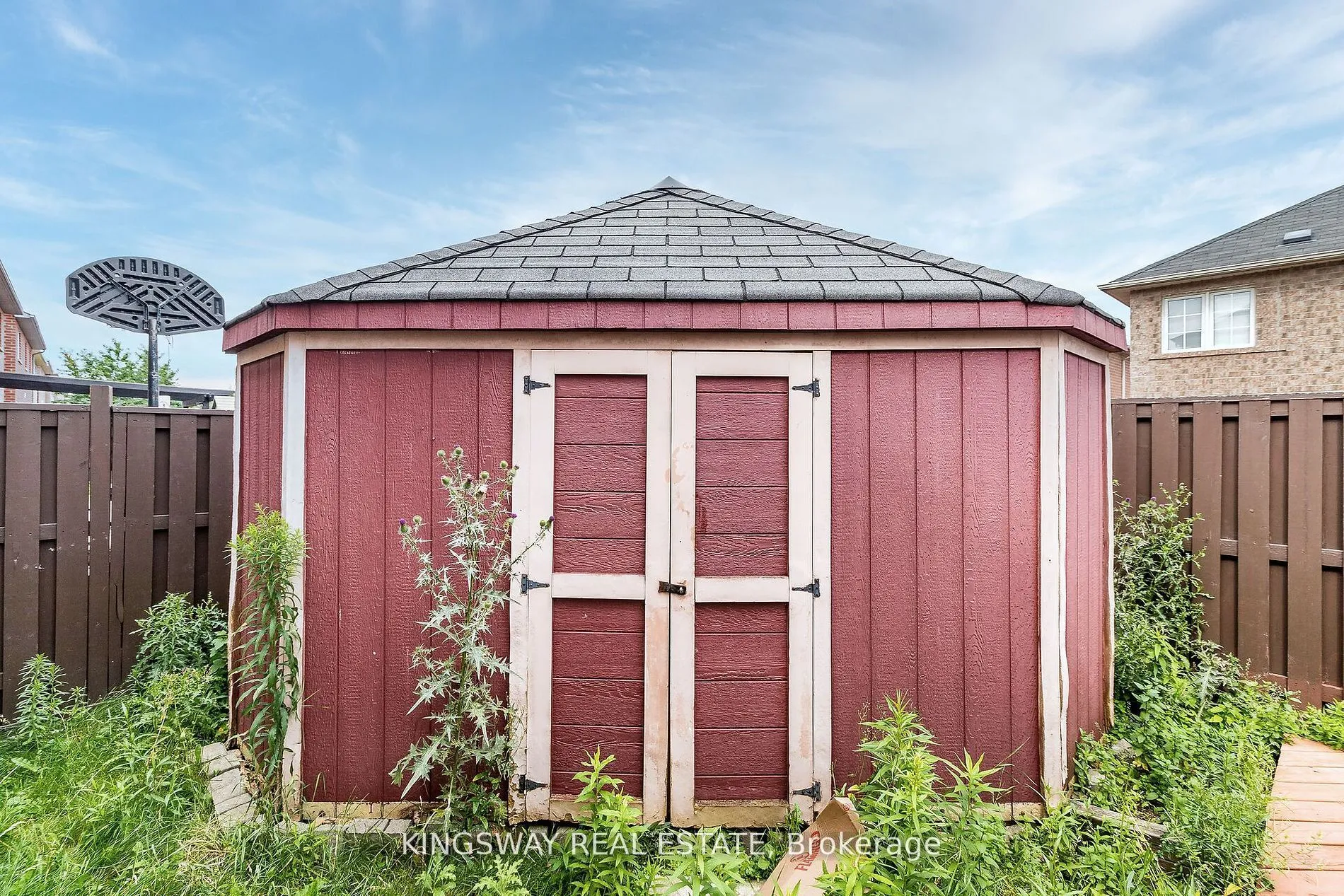 58 Leagate Street, ON L7A 2A9