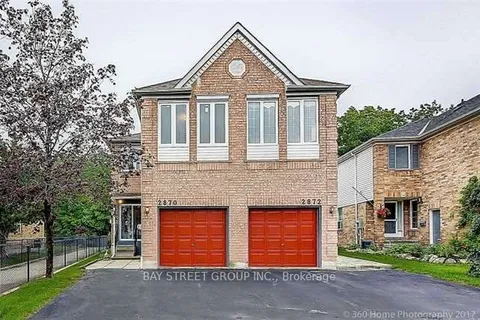 2870 Westbury Court, ON L5M 6B3