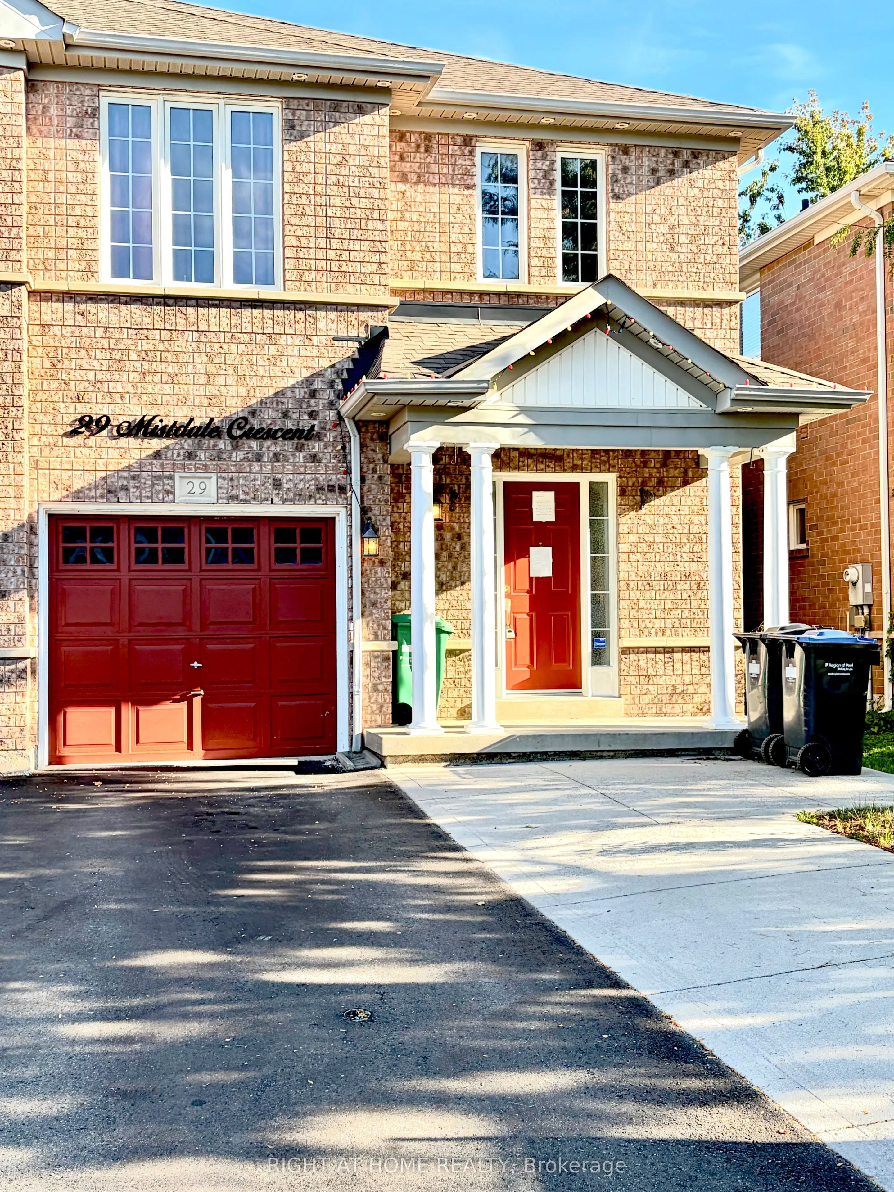 29 Mistdale Crescent, ON L7A 1S2