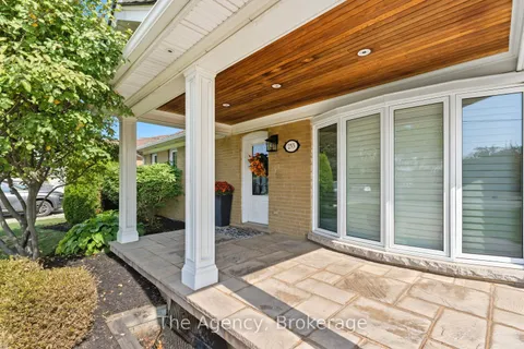 253 Margaret Drive, ON L6K 2W3