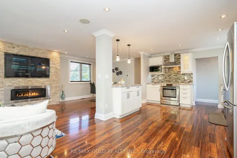 39 Ascot Avenue, ON L6T 2P3