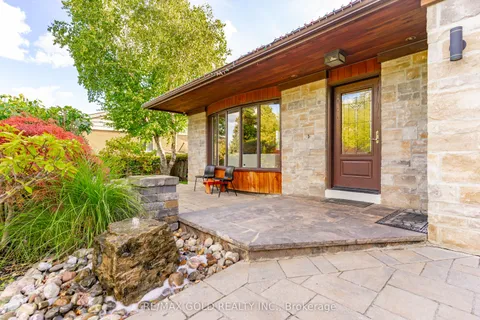 39 Ascot Avenue, ON L6T 2P3