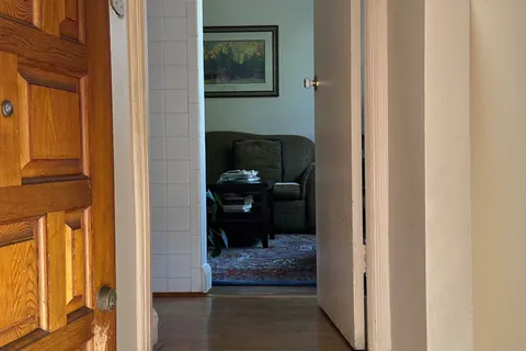 546 Mc Roberts Avenue, ON M6E 4R6