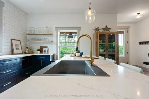 13394 Tenth Line, ON L7G 4S8