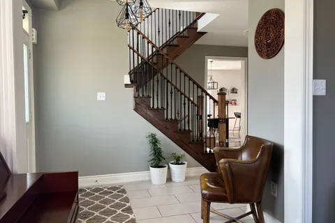 5456 Oscar Peterson Boulevard, ON L5M 0W2