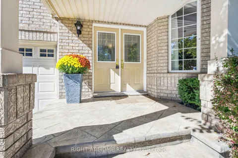 1413 Pinecliff Road, ON L6M 3Z2