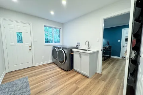 33 Gibson Lake Drive, ON L7E 4B3