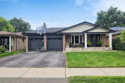 729 Willow Avenue, ON L9T 3E5