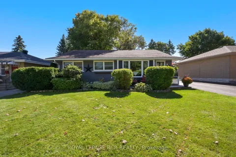 106 Zina Street, ON L9W 1E8