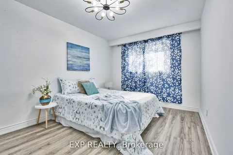 7292 Redfox Road, ON L4T 2L8