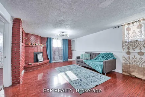 7292 Redfox Road, ON L4T 2L8