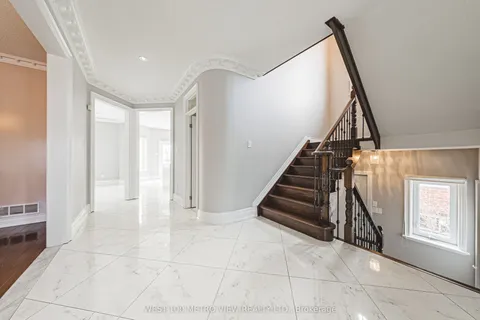 589 Glen Park Avenue, ON M6B 2G4