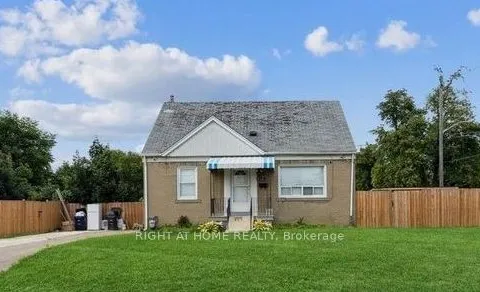 14 Kirby Road, ON M3L 1B6