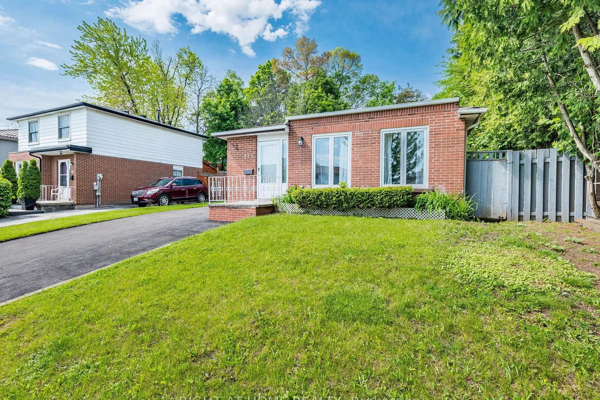 118 Bonham Boulevard, ON L5M 1C7