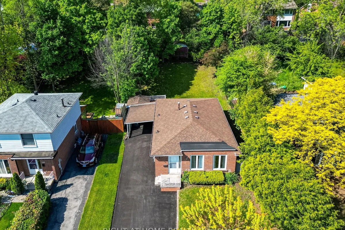 118 Bonham Boulevard, ON L5M 1C7