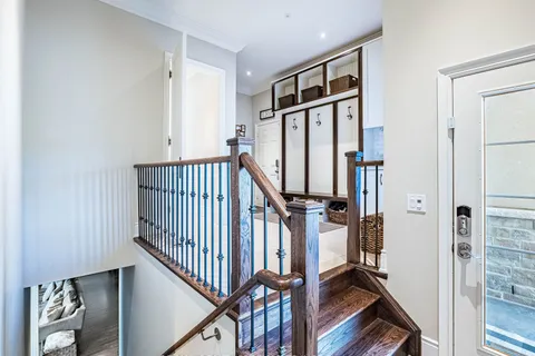 41 Burlwood Road, ON L6P 4E8