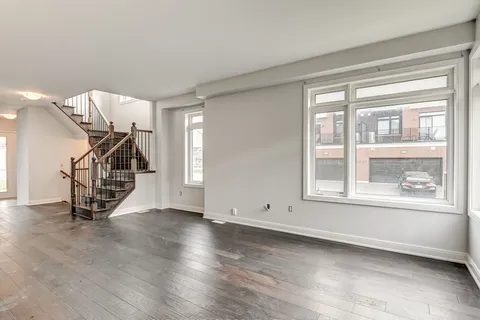 66 Pearman Crescent, ON L7A 4Y9