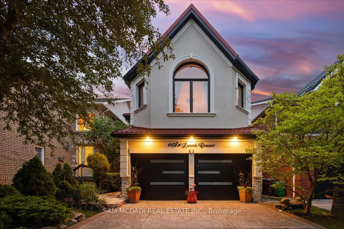 6074 Leeside Crescent, ON L5M 5K6