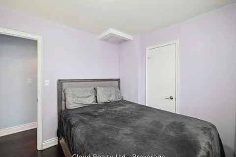 424 Jay Crescent, ON L9W 4Z2