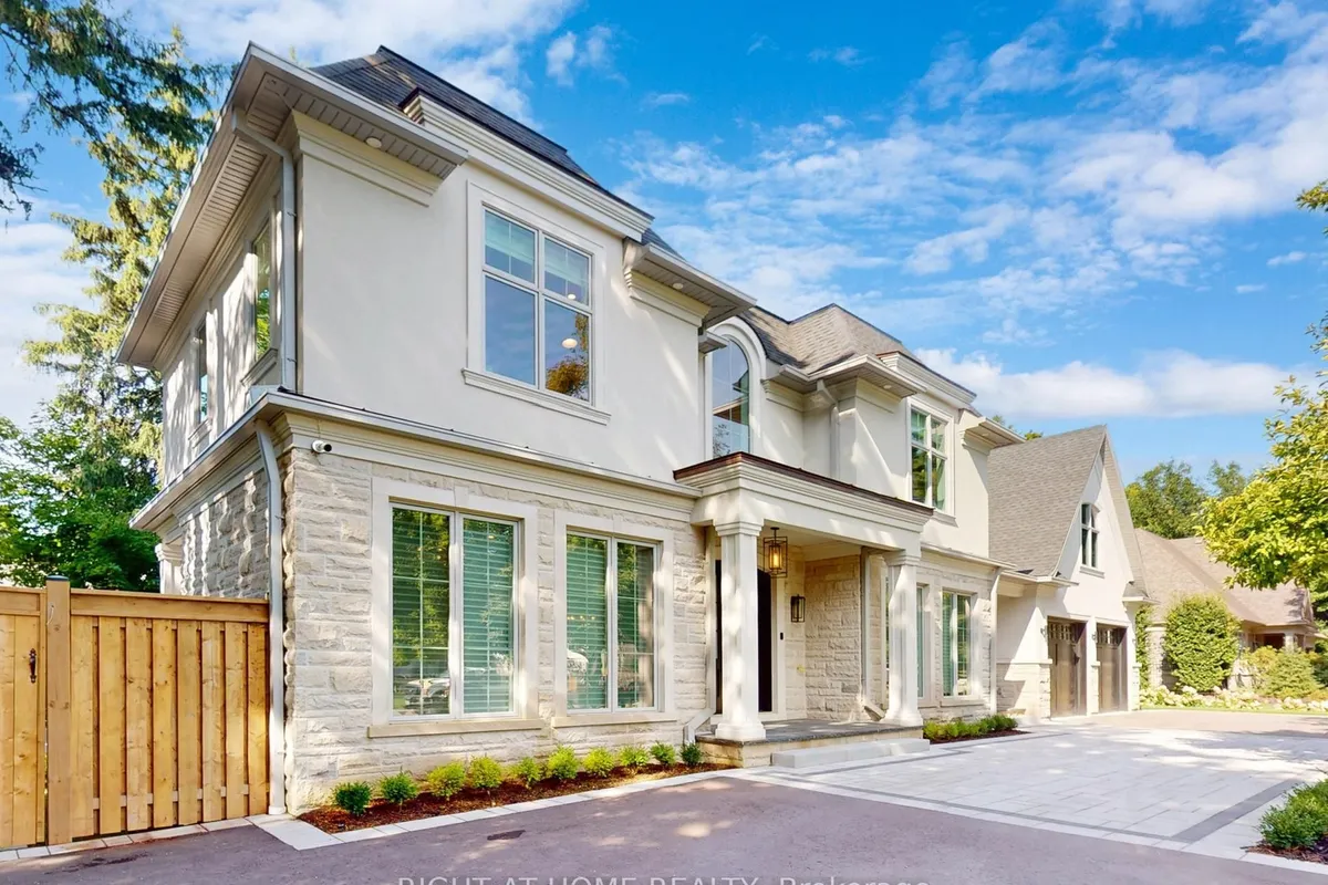 172 Burgundy Drive, ON L6J 4G1