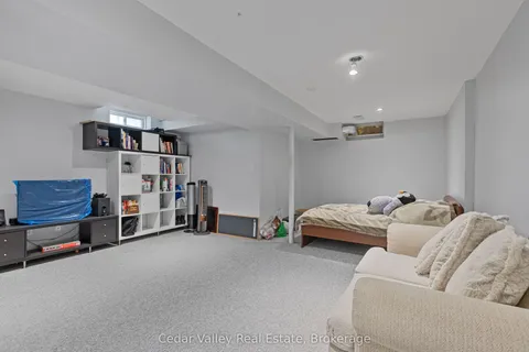 3273 Carabella Way, ON L5M 6T4