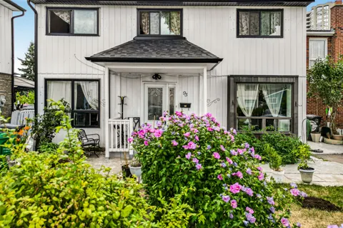 95 Huntingwood Crescent, ON L6S 1S5