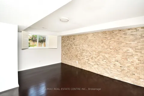 2 Althorp Drive, ON L9W 5H7