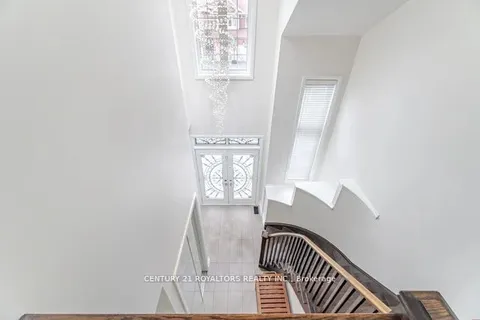 77 Enford Crescent, ON L7A 0G1