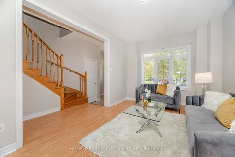 105 Aylesbury Drive, ON L7A 0W6