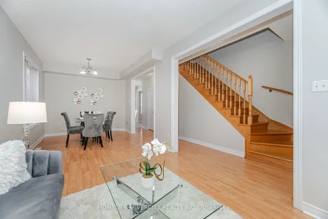 105 Aylesbury Drive, ON L7A 0W6