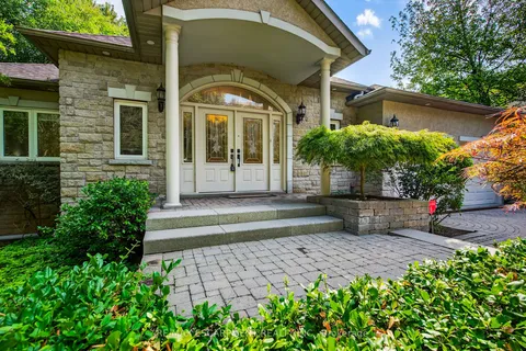 1262 Mississauga Road, ON L5H 2J2