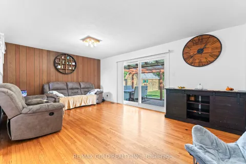 27 Burgby Avenue, ON L6X 2G7