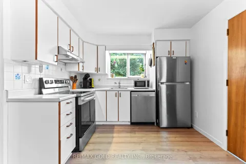 27 Burgby Avenue, ON L6X 2G7