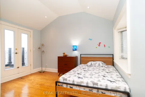 136 Humbercrest Boulevard, ON M6S 4L3