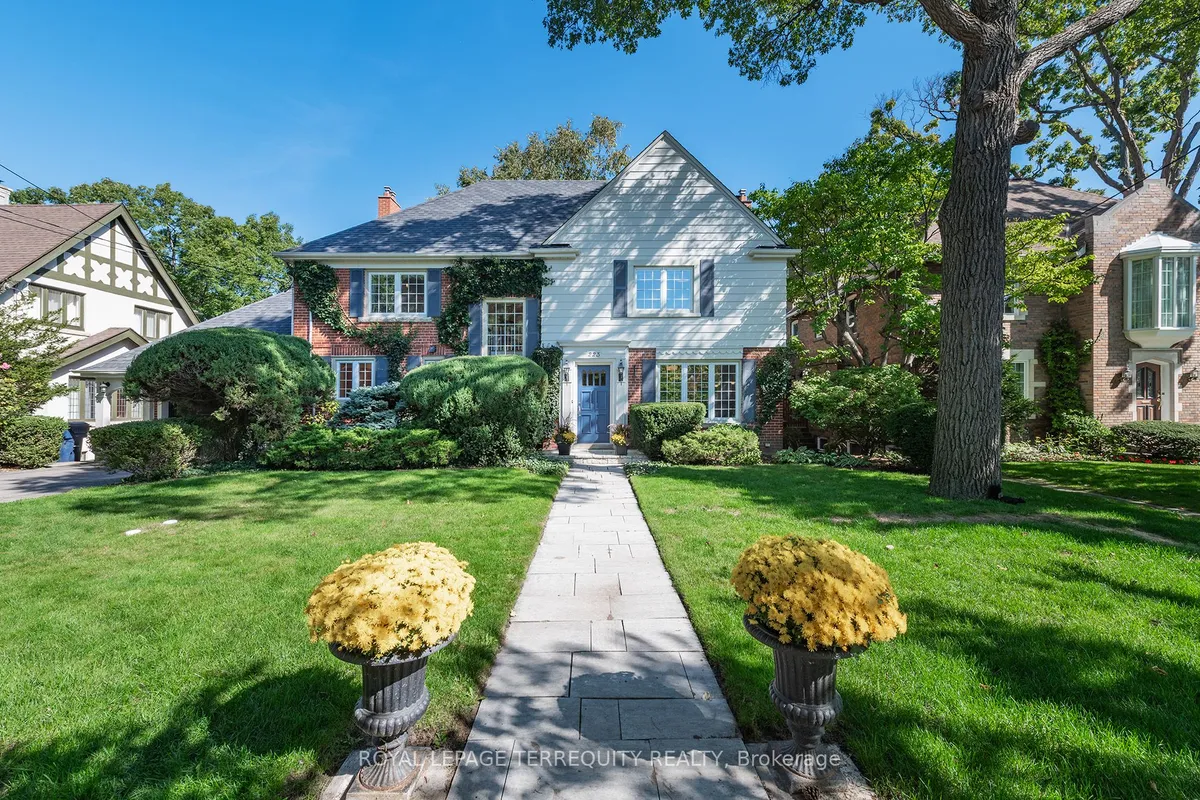 223 Riverside Drive, ON M6S 4A8