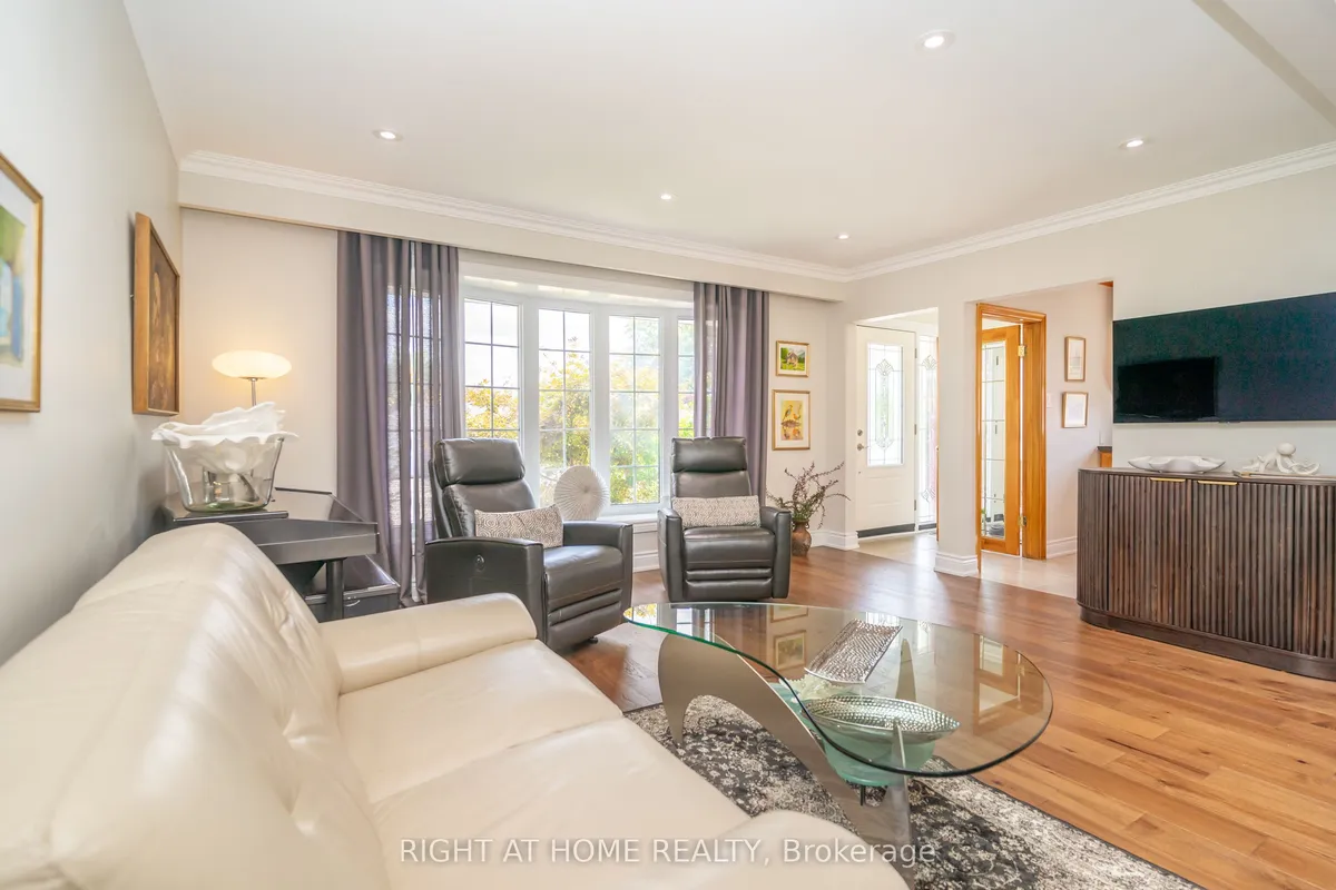 63 Allonsius Drive, ON M9C 3N6