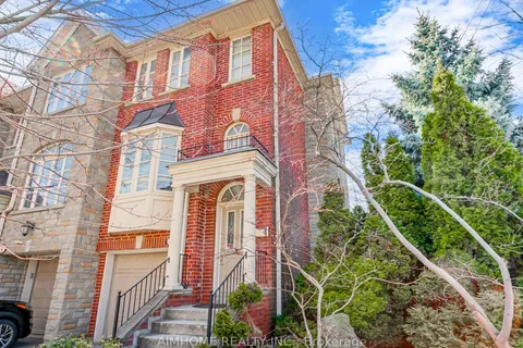 2 Brownstone Lane, ON M8X 2Z6