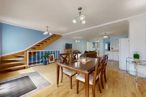 12 Abbs Street, ON M6K 1M6