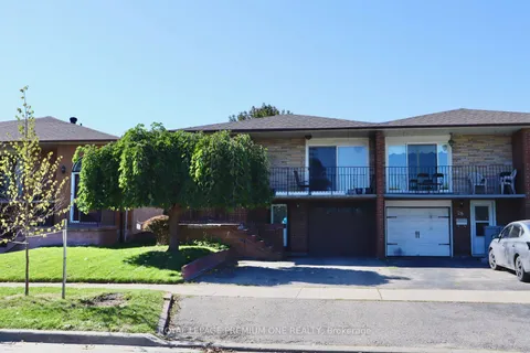 26 Royal Salisbury Way, ON L6V 3J6