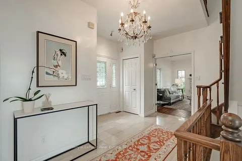 3286 Shelburne Place, ON L6L 5V9