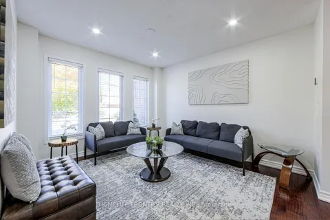 3391 Bruzan Crescent, ON L5N 8M2