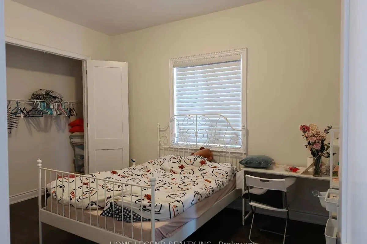 123 Ballmer Trail, ON L6H 0V5