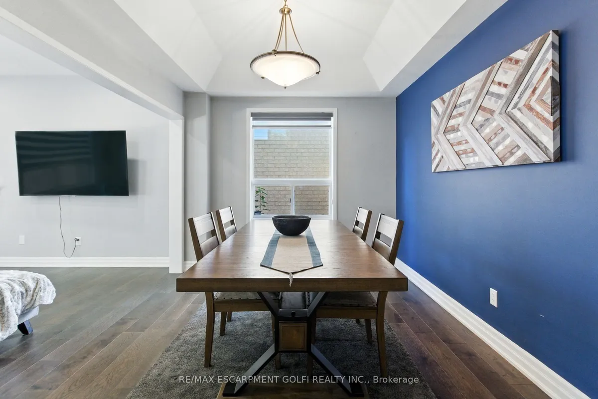 65 Twin Willow Crescent, ON L7A 1K2